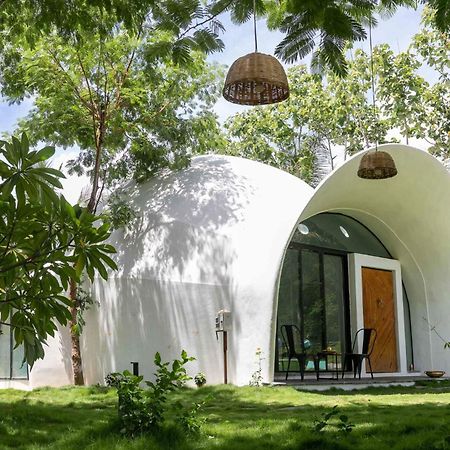 Stayvista At Shwaas Mysore With Private Pool Esterno foto