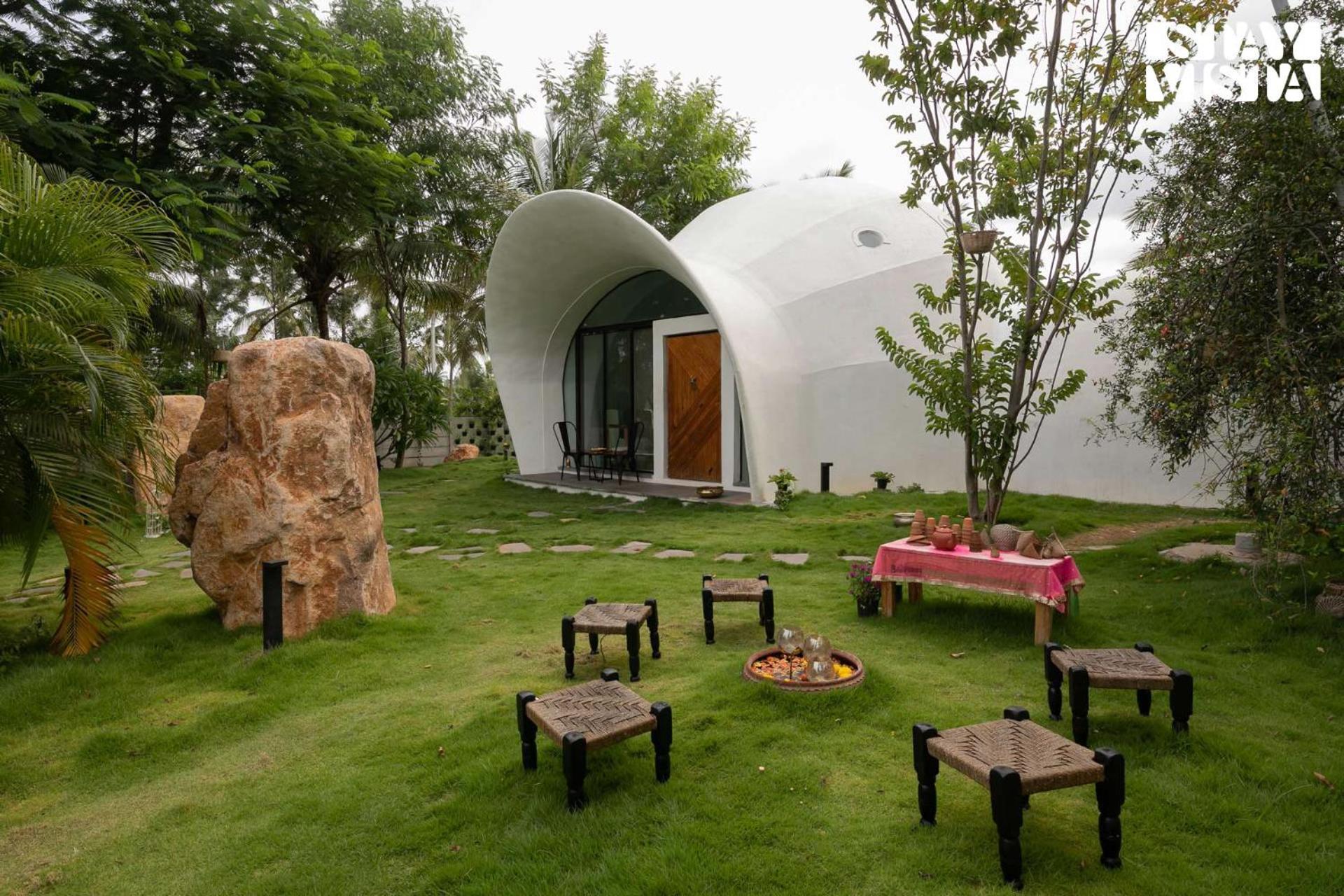 Stayvista At Shwaas Mysore With Private Pool Esterno foto